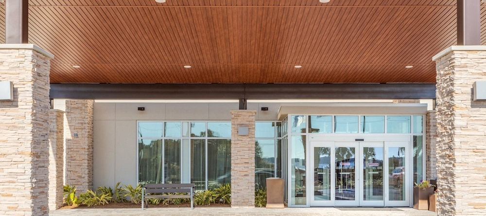 Holiday Inn Express & Suites Niceville   Eglin Area, An Ihg, Найсвилль — фото 1