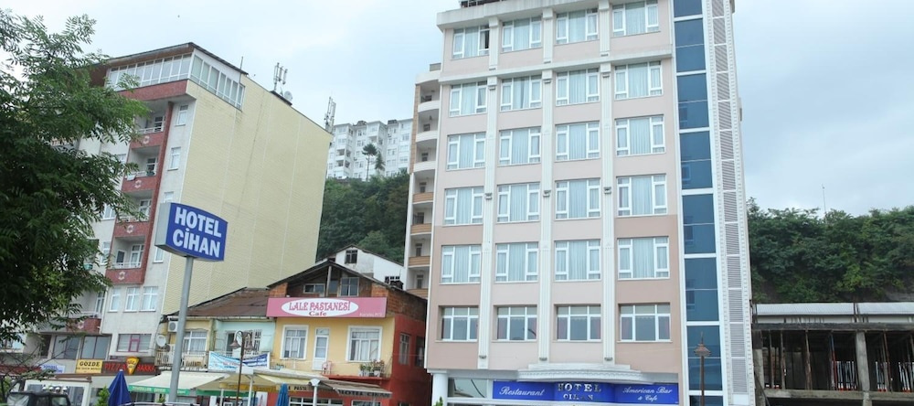 Cihan Otel, 霍帕 — 照片 1