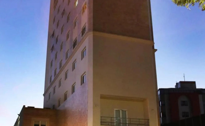Le Village Flats e Hotel, 茹安维尔 — 照片 1