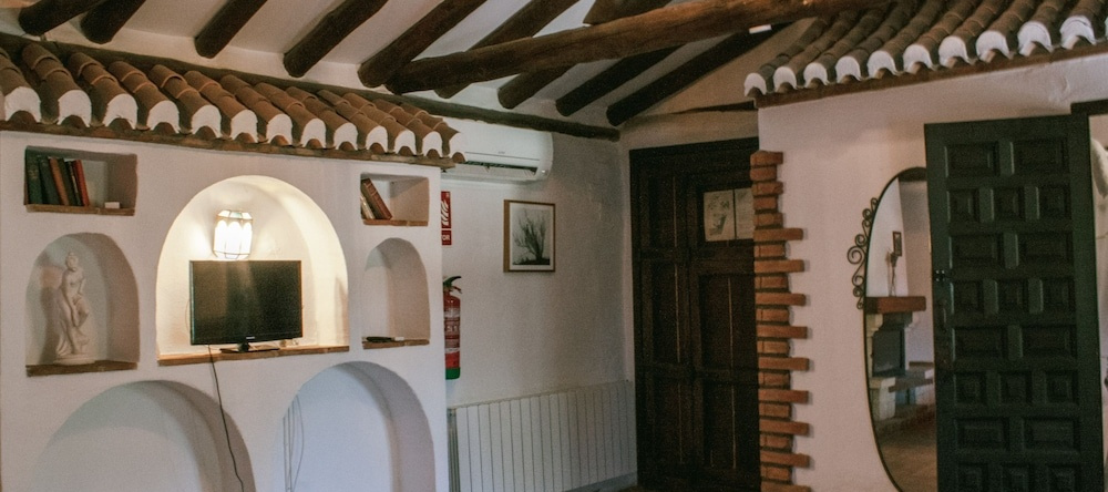 Alqueria de los Lentos, Niguelas — photo 1