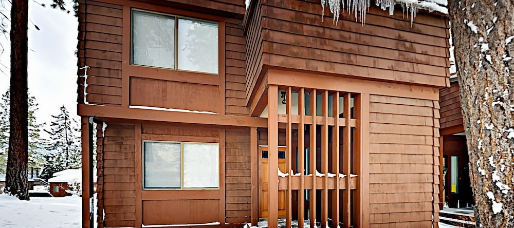 Updated Pinewild W/ Deck & On-Site Tennis 3 Bedroom Condo, Зефир-Коув — фото 1
