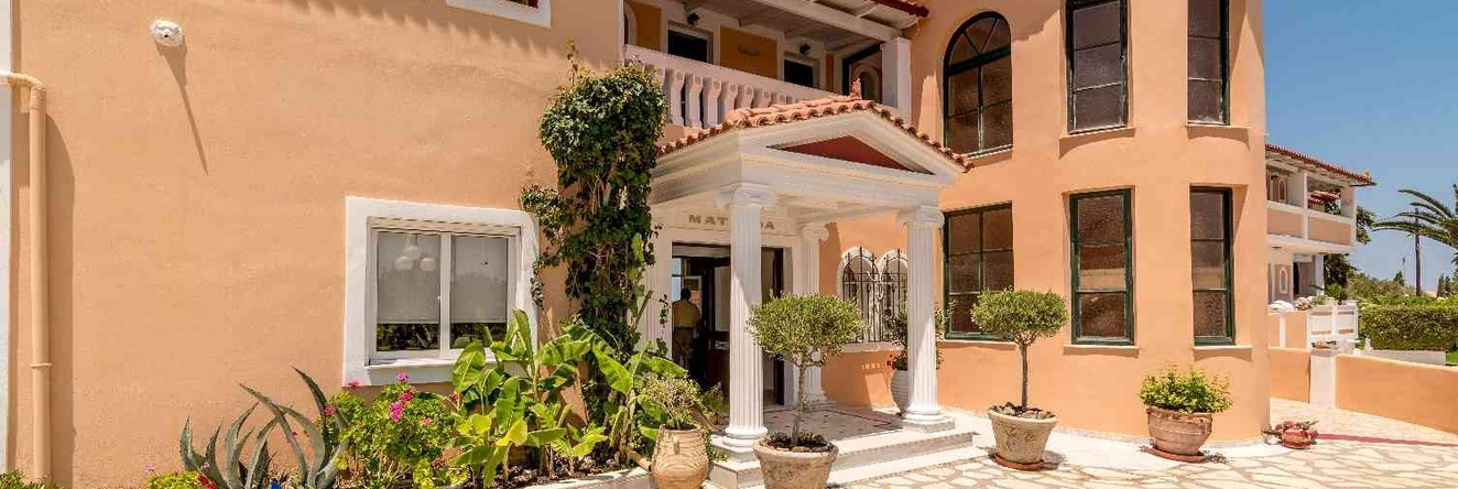 Matilda Hotel, Xirokastello — photo 1
