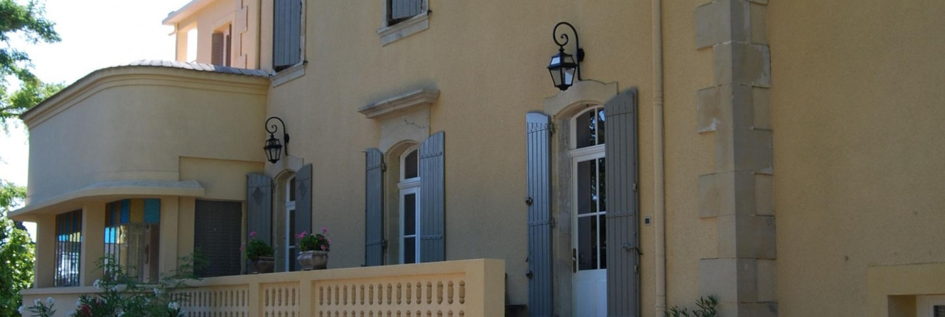 Lovely Country Cottage in Valreas with Swimming Pool, 瓦尔雷亚 — 照片 1