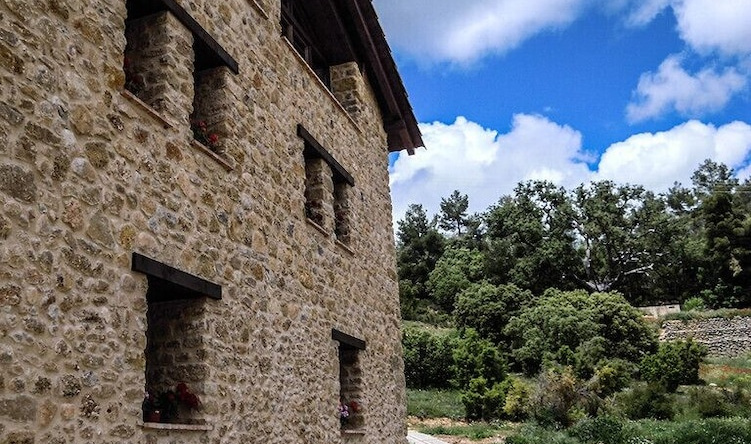 Masia de la Serra de la Cogulla, Monroyo — photo 1