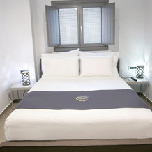 Aegean Melody Suites Santorini Deluxe Suite With Outdoor Private Heated Jacuzzi, 埃克索米蒂斯 — 照片 4