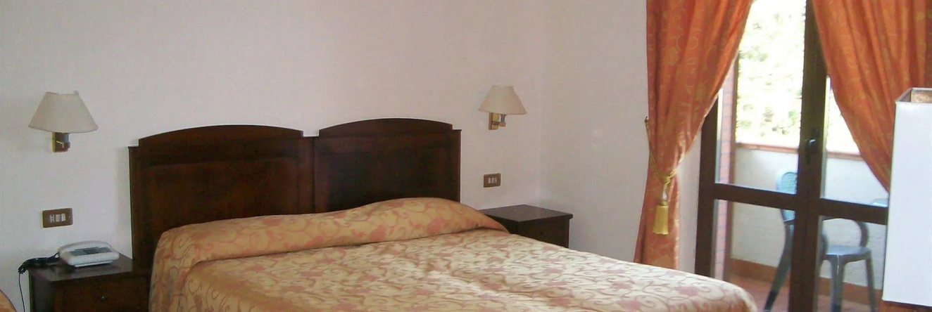 Park Hotel La Pineta, Мулаццо — фото 1