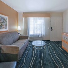 Ramada by Wyndham Costa Mesa/Newport Beach, 科斯塔梅萨 — 照片 2