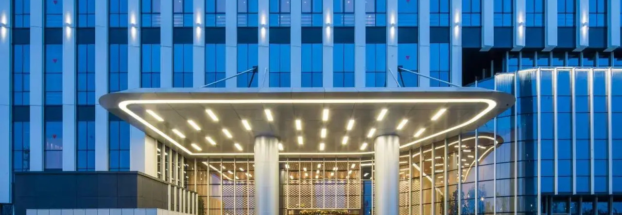 Nantong V-Continent Hotel, Наньтун — фото 1
