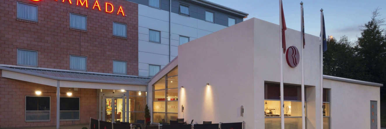 Ramada by Wyndham Wakefield, Alverthorpe — photo 1