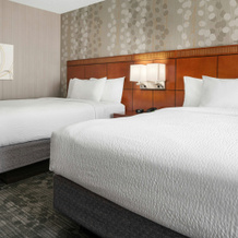 Courtyard San Francisco Larkspur Landing/Marin County, 拉克斯珀 — 照片 2