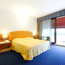 Hotel La Rondinaia in Eurocongressi, Cavaion Veronese — photo 2