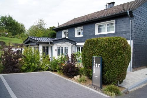 Wohnen im bergischen Fachwerk, Overath — photo 1