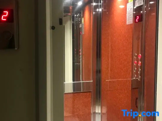 Paleo Faliro Athens fully equipped 2 bedrooms 90 sqm big apartment 200m to Free beach, 帕莱昂法利龙 — 照片 1