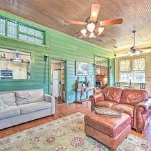 The Lilly House: Historic Glen Rose Home W/ Porch!, Глен Роуз — фото 3