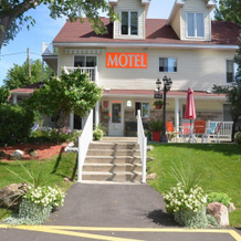 Motel Derfal, 勒庞蒂尼 — 照片 2