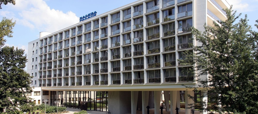 Hotel Balnea Esplanade, Пьештяны — фото 1