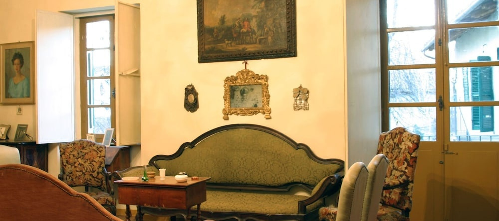 Bed & Breakfast Palazzo Sismonda, Corneliano d'Alba — photo 1