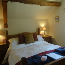 Middle Woodbatch Farm, Bishops Castle — photo 4