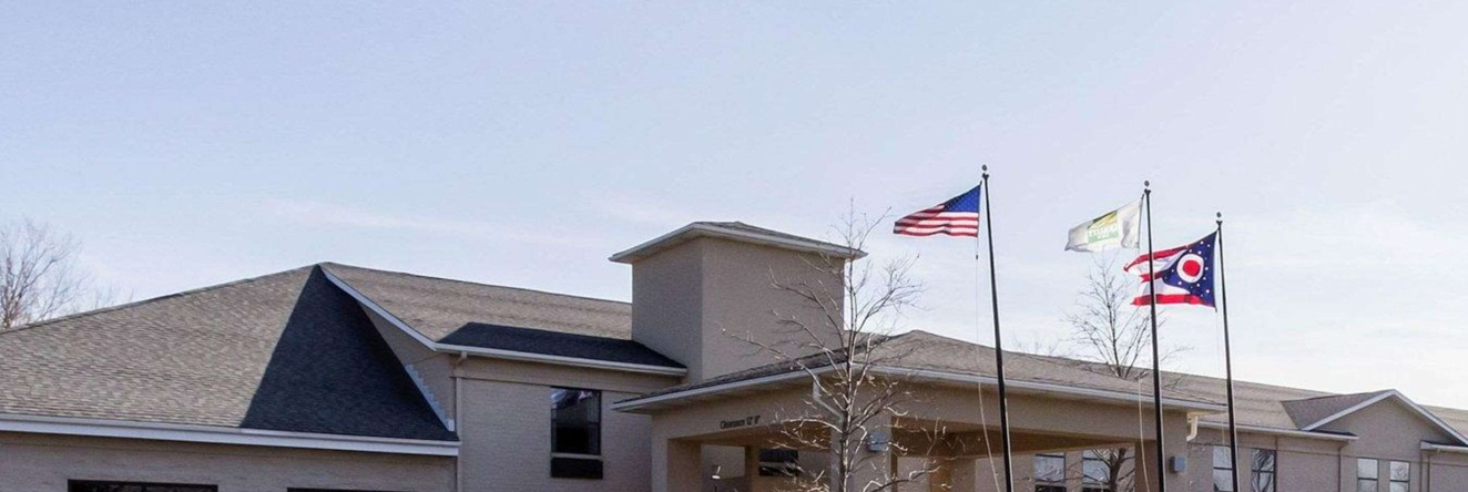 Quality Inn & Suites Oakwood Village - Cleveland South, Oakwood — photo 1