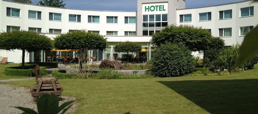 A1 Grauholz Hotel, Иттиген — фото 1