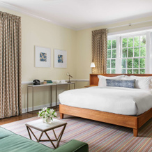 Oakhurst Inn at the University, 夏洛茨维尔 — 照片 3
