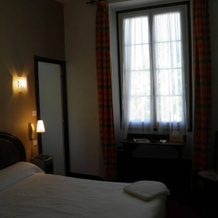 Le Relais Du Soleil Dor, Монтиньяк — фото 3