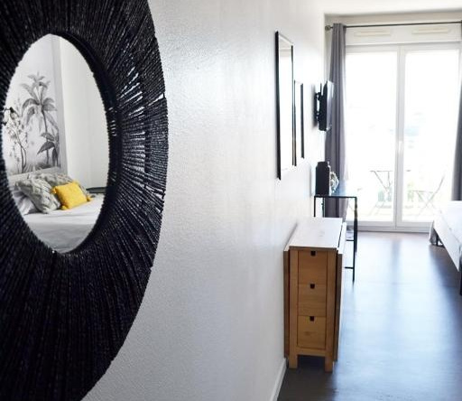 Studio Cosy Bordeaux - Parking privé - Netflix - Tram A, 瑟农瑟农 — 照片 1