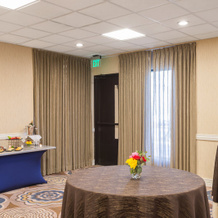 Crowne Plaza Hotel White Plains downtown, 白原市 — 照片 3