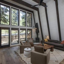Oliver Pet Friendly Rental, North Lake Tahoe — photo 5