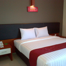 Svarna Hotel Sanur, Денпасар — фото 2