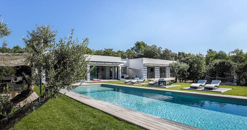 Squarebreak - Countryside Villa, Rognes — photo 1