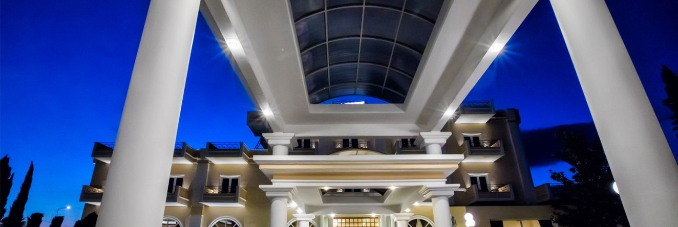 Kouros Hotel, Драма — фото 1