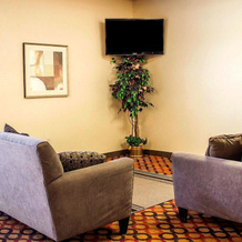 Quality Inn & Suites Conference Center, Wilkes-Barre — photo 2