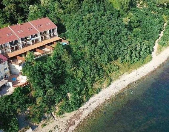 Pribrezhnaya Skazka Living Quarters, Nebug — photo 1