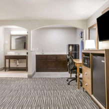 Clarion Pointe East Lansing University Area, 奥克莫斯 — 照片 4