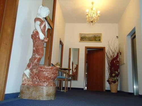 Hotel Apollon, Литомержице — фото 1