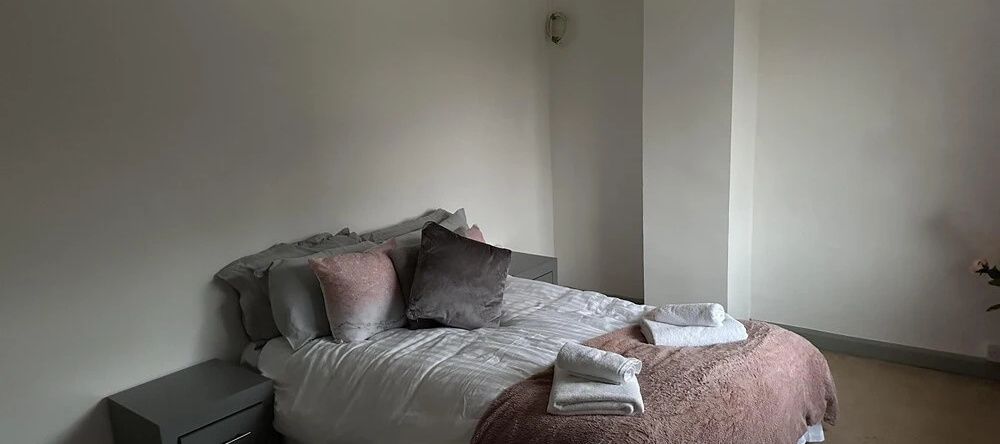 Captivating 1-bed House in Ammanford, Gwaun-Cae-Gurwen — photo 1