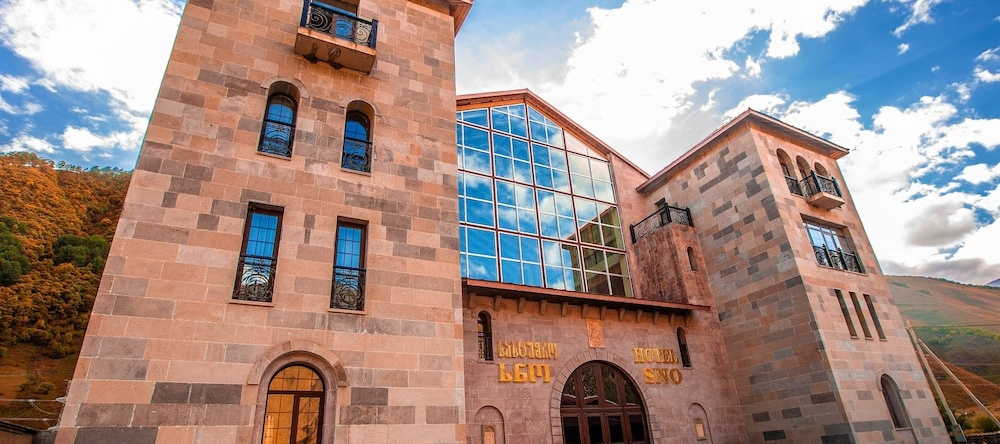 Hotel Sno Kazbegi, 斯诺 — 照片 1