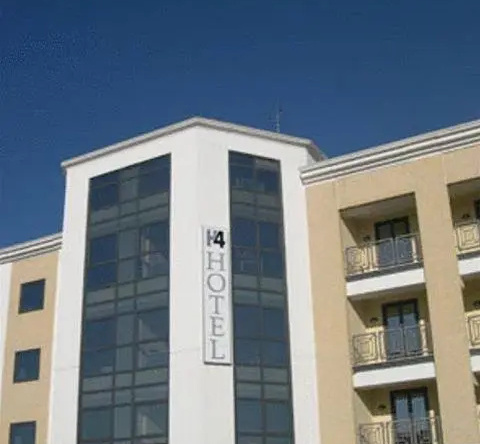 Hotel Residence 4 Passi, Формиджине — фото 1