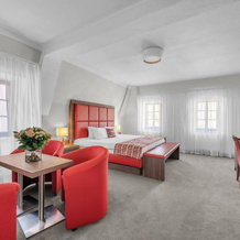 Nelly Kelly's Hotel, 特鲁特诺夫 — 照片 3