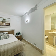 Yolo Spaces - Sotogrande Marina Luxury Apartment, Сан-Роке — фото 2