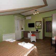 London Apart-hotel, Novokuybyshevsk — photo 3