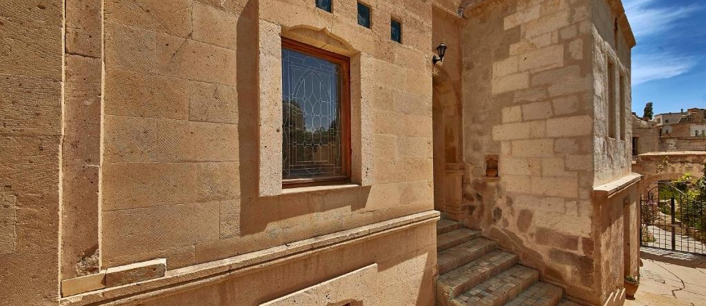 Charm Of Cappadocia Cave Suites, 艾瓦利 — 照片 1