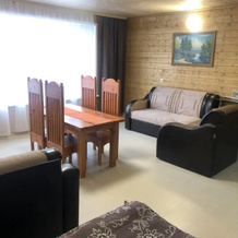 Na 7 Chelovek Klyoboe Mesto Private House, Lyacha — photo 3