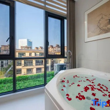 Fenghuang Lanyue Holiday Homestay, Xiangxi — photo 3