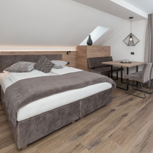 Aparthotel Familiaris - Family Apartments - Pools & Spa in the Dolomites, 瓦尔道拉 — 照片 2