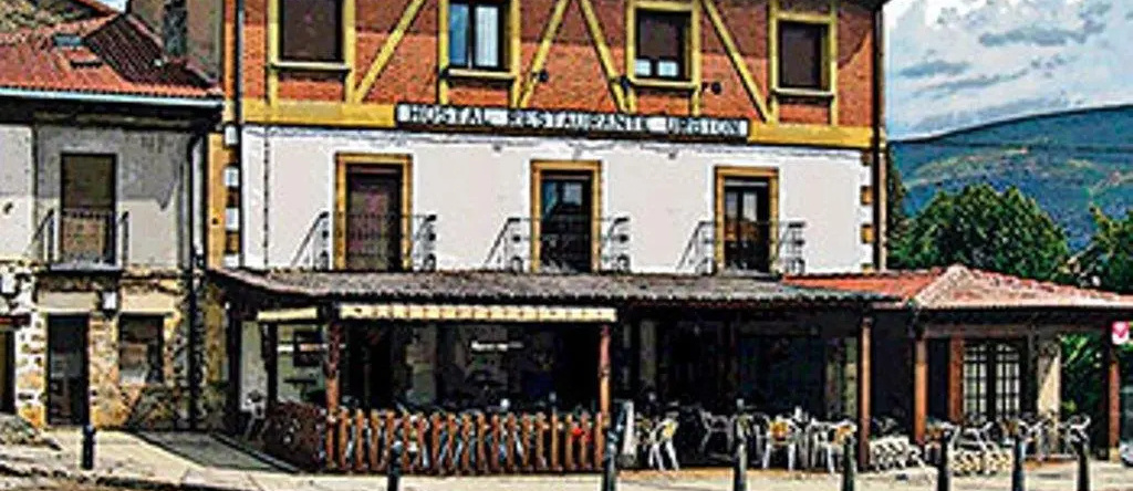 Hostal Urbión, Vinuesa — photo 1