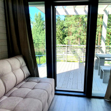 Kottedzh Chernichny Sklon Small House Private house, 索斯诺夫斯基耶戈尔基 — 照片 3