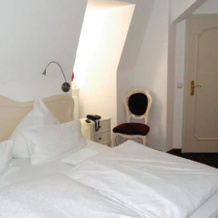 Hotel Einhorn, 施韦比施格明德 — 照片 2