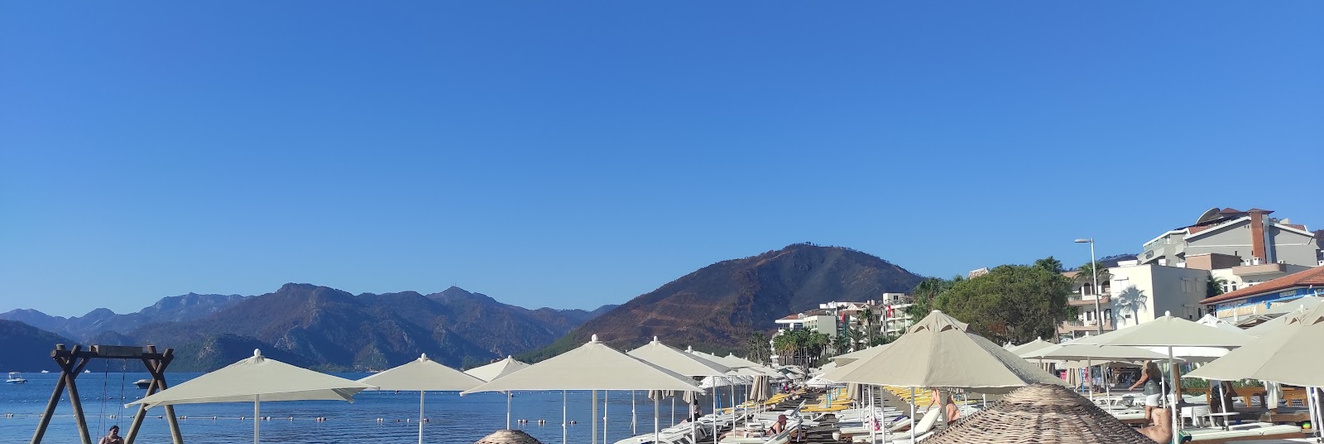 Pasa Garden Beach, 马尔马里斯 — 照片 1
